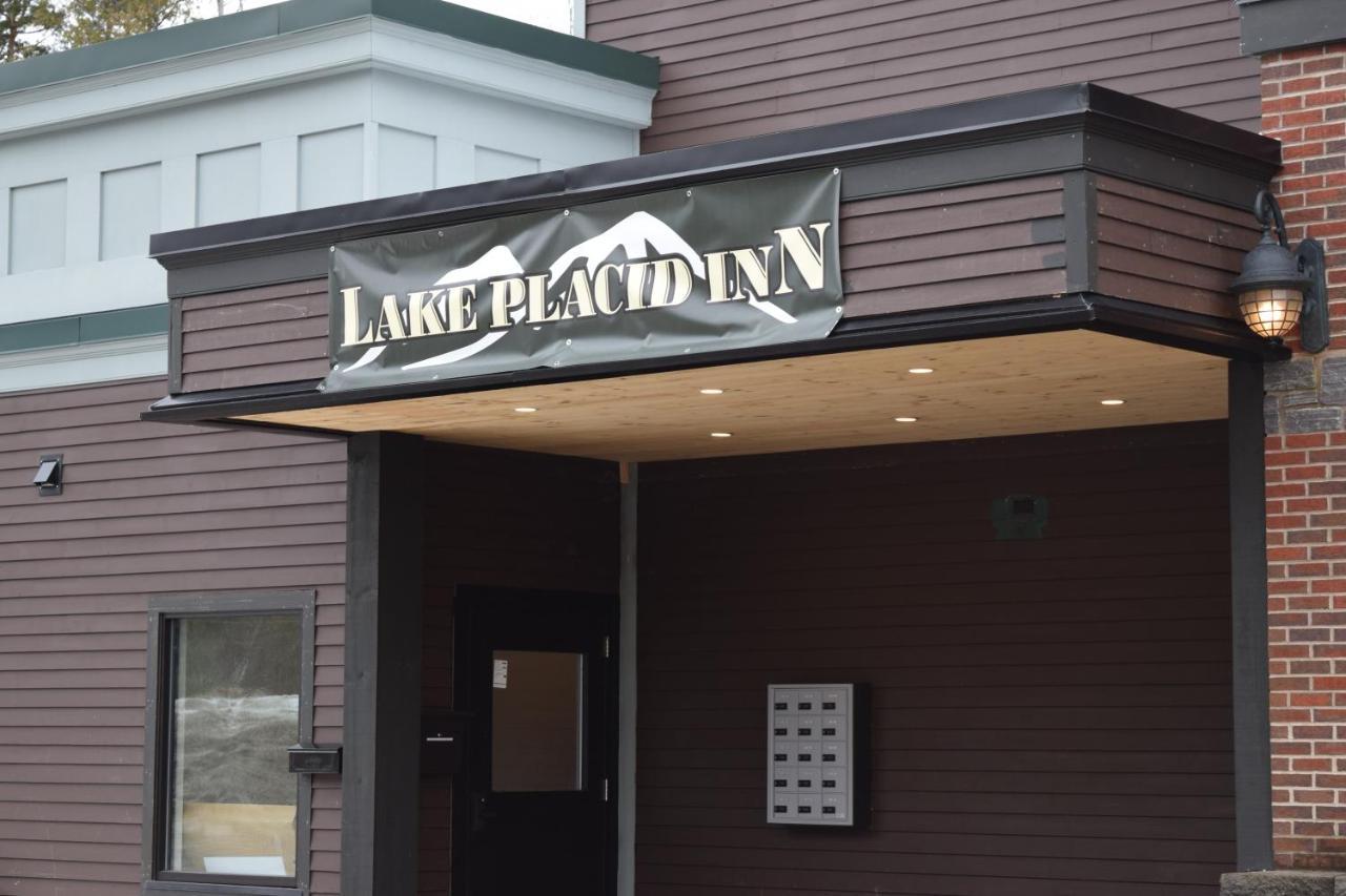 Lake Placid Inn: Main Street Extérieur photo